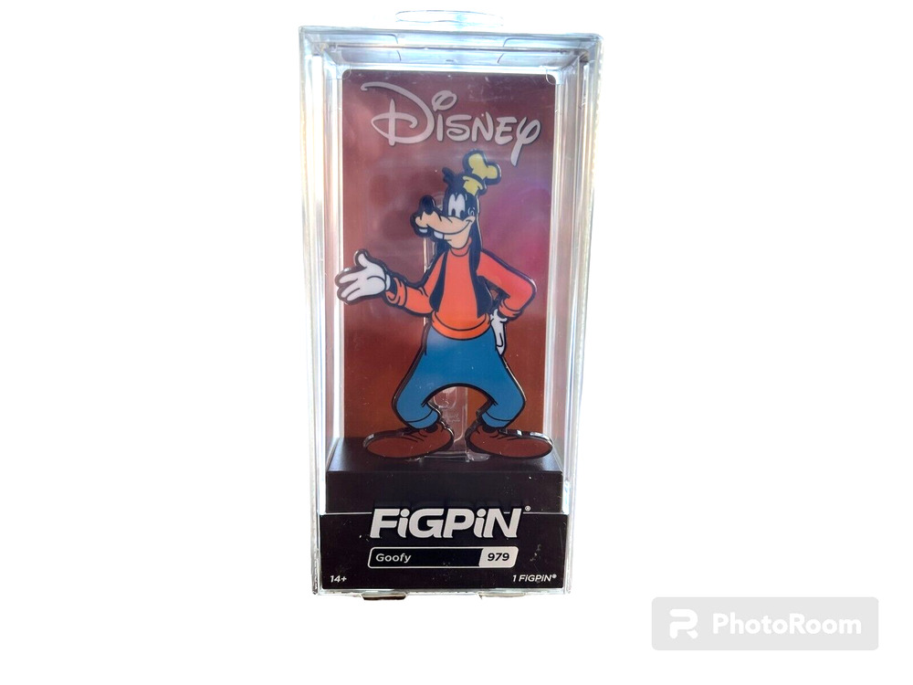FiGPiN Goofy #979 NYCC 2022 Exclusive Disney Enamel Pin